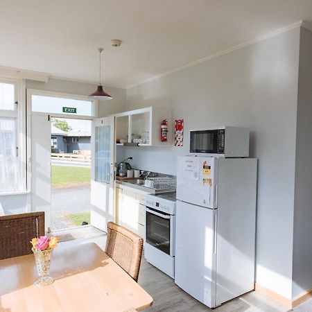 Koru Flat Pounawea Exterior foto